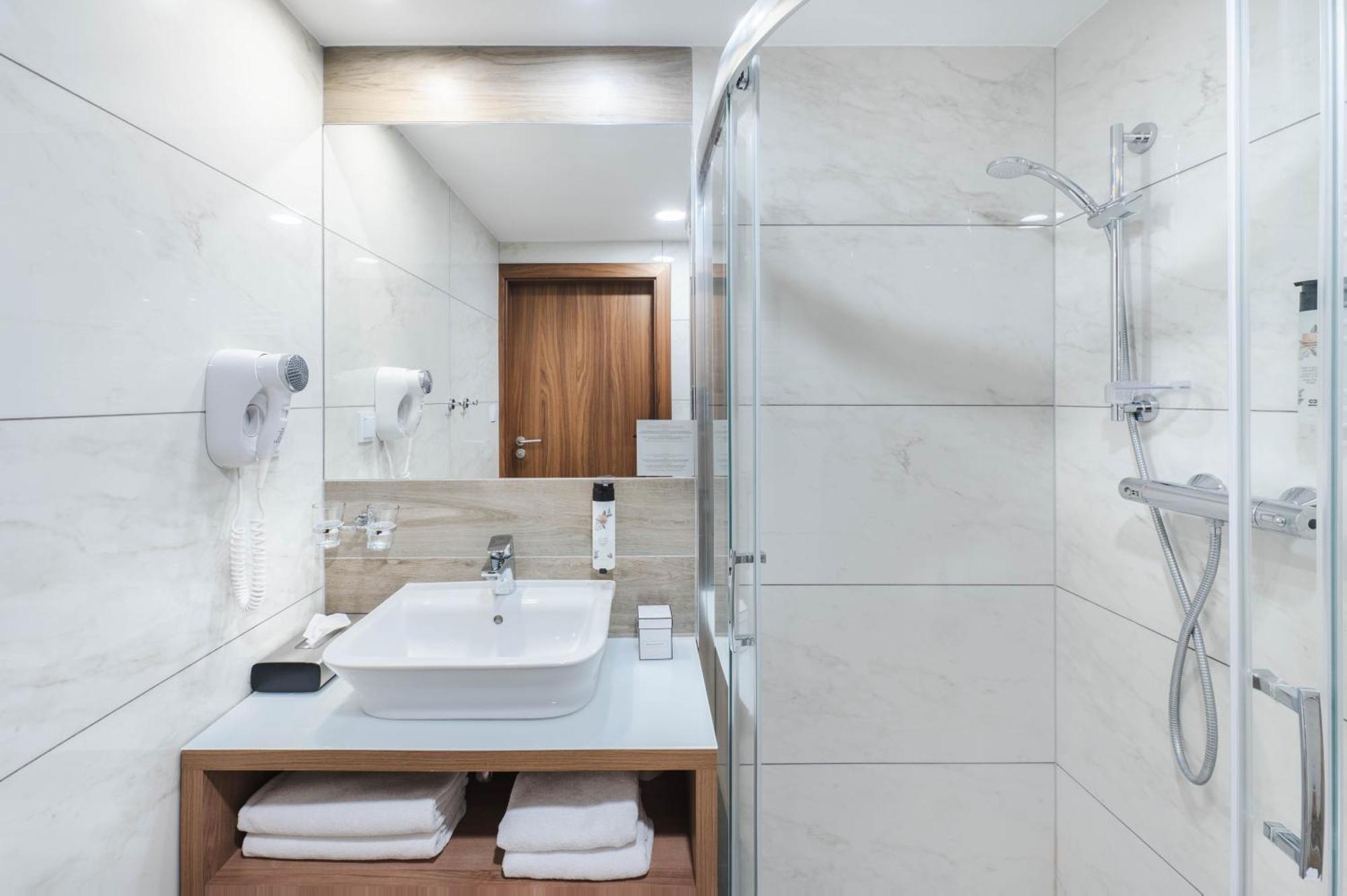 Hotel Arche 쳉스토호바 외부 사진