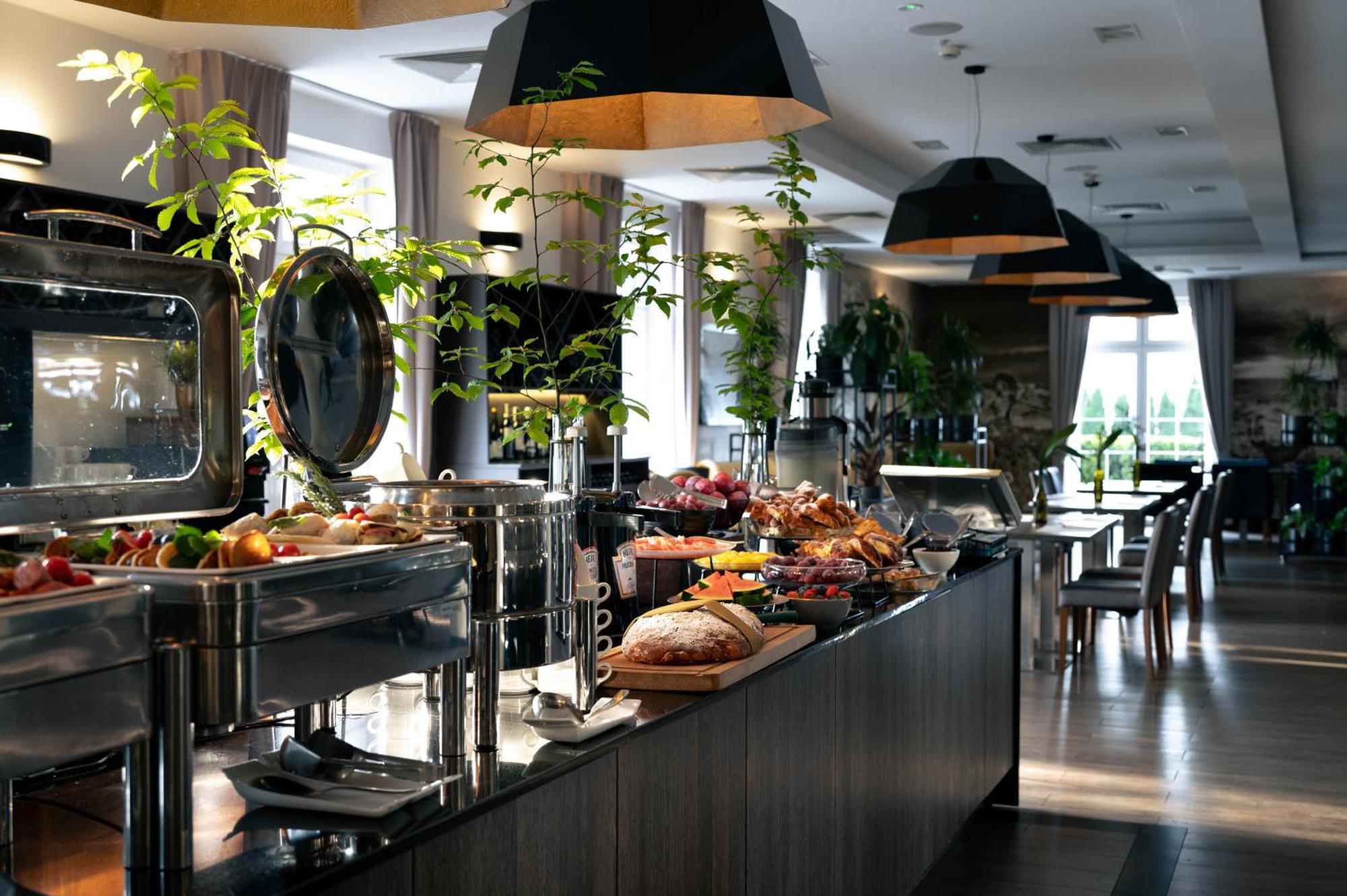 Hotel Arche 쳉스토호바 외부 사진